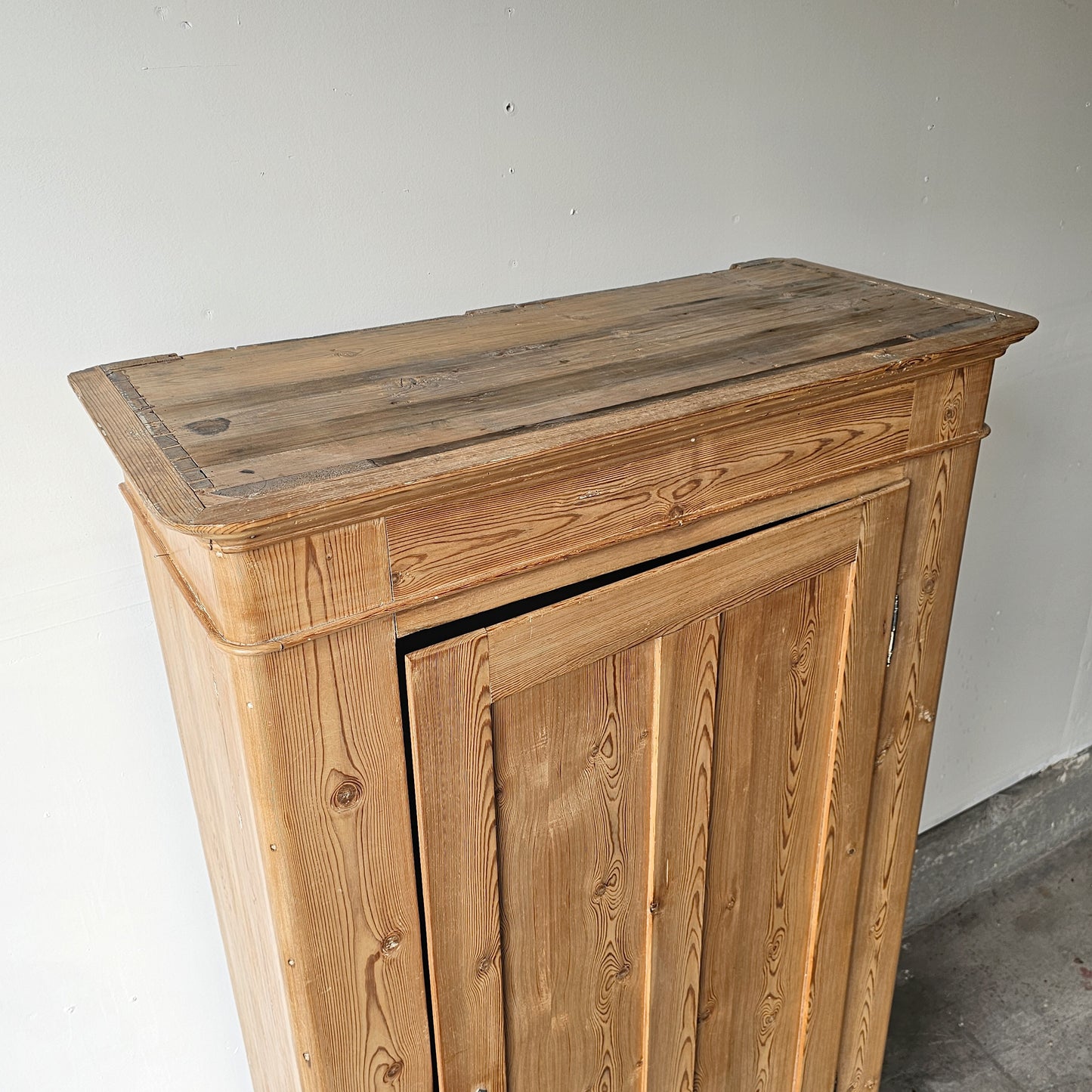 Antique Pine Single Door Wardrobe Cabinet