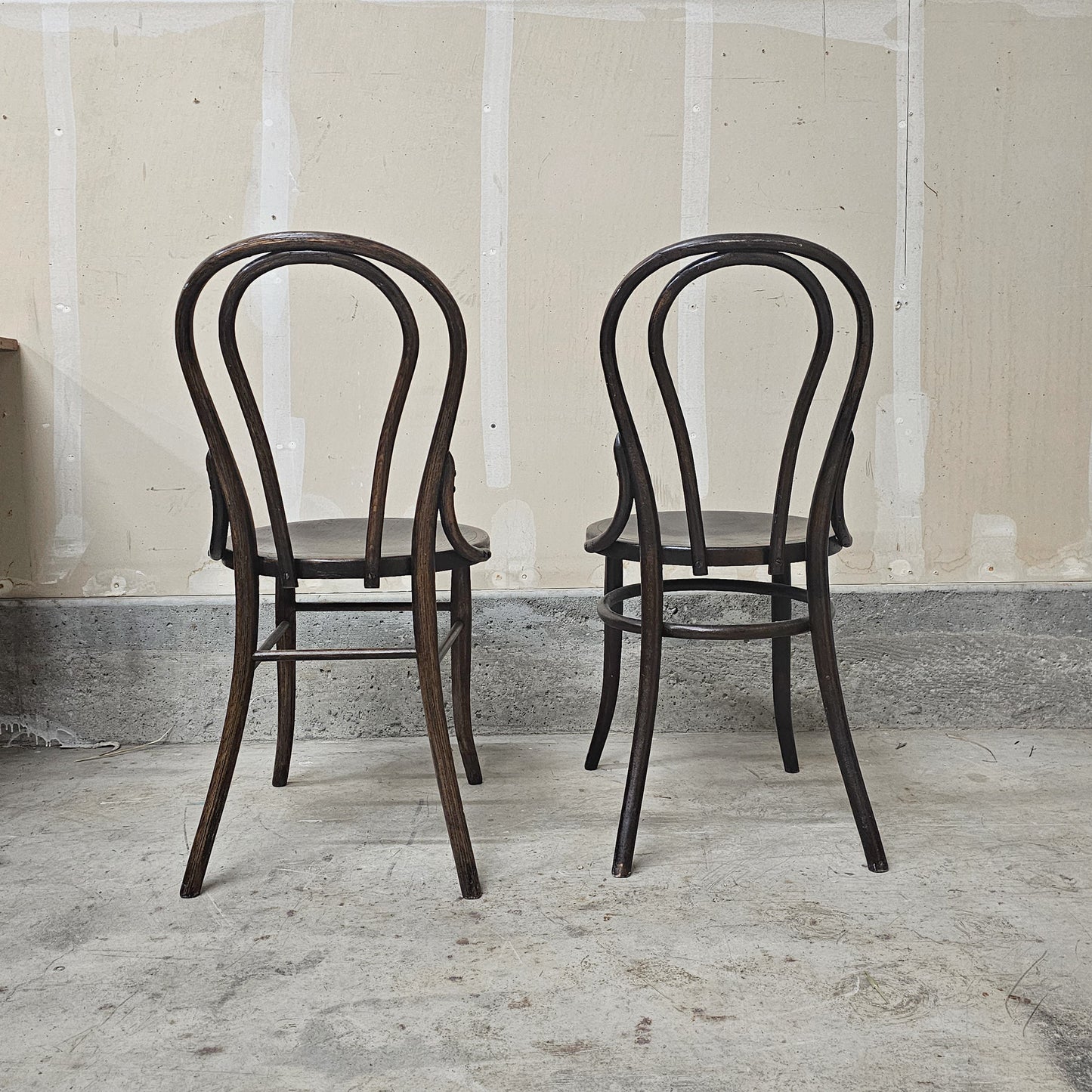 Bentwood dining chairs- set of 2