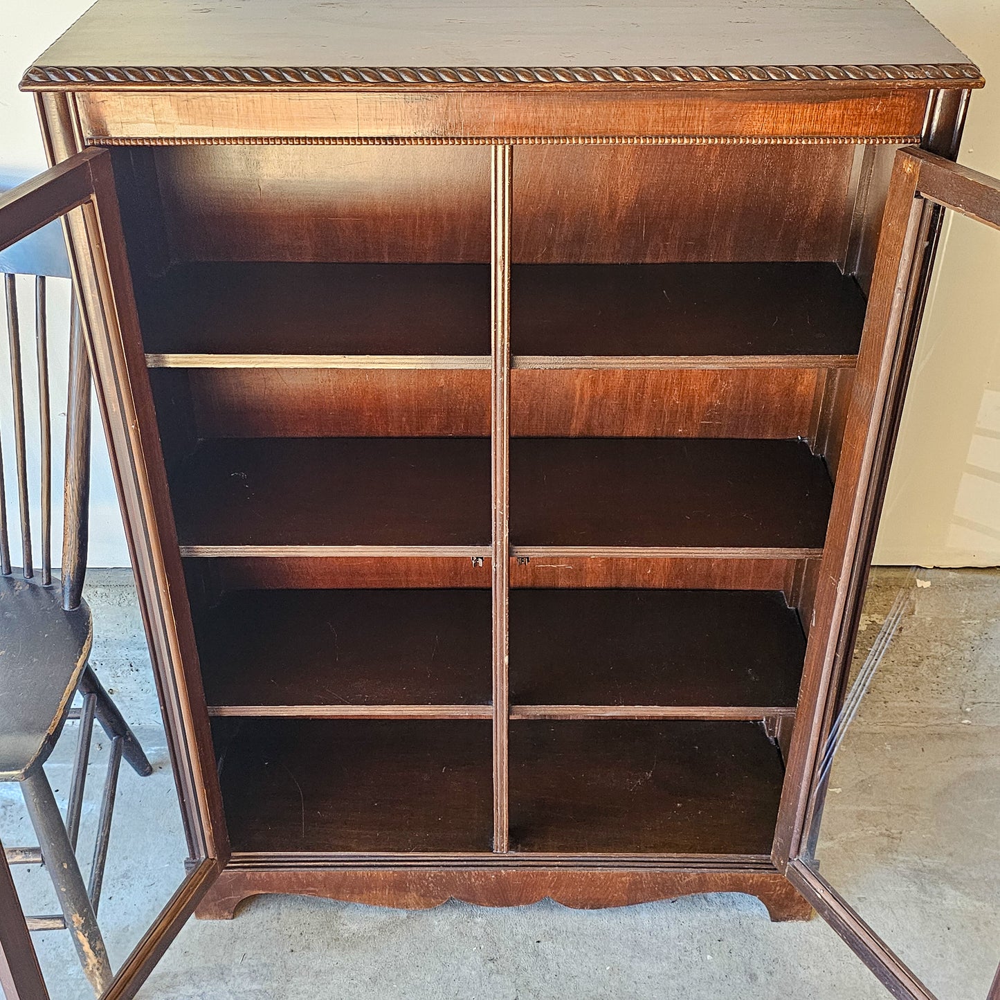 Small mahogany cabinet