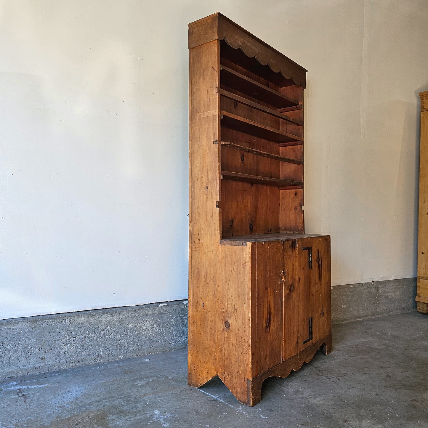 Early American Pine Hutch