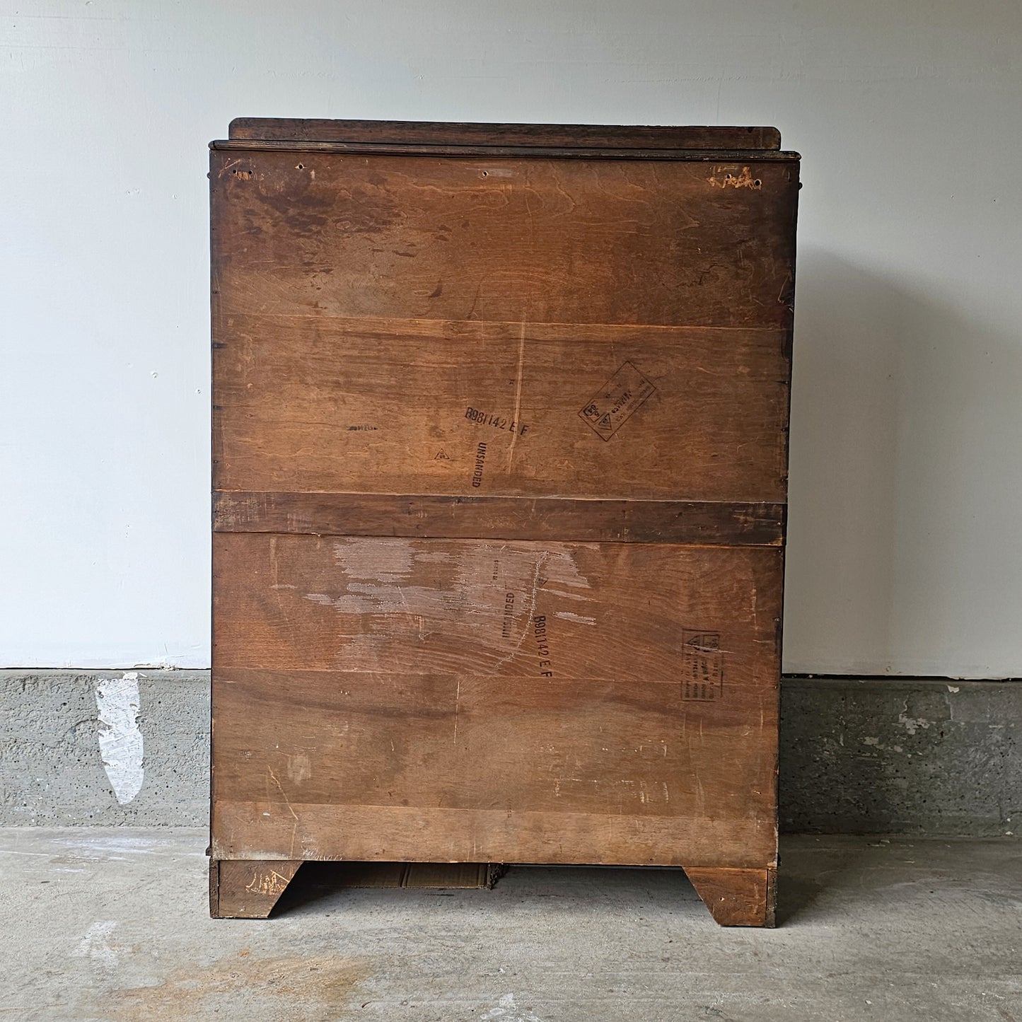 Antique Oak Bookcase Cabinet with Glass Front Doors (Circa 1930s–1940s)
