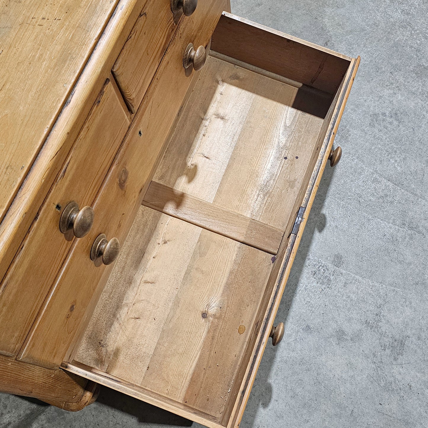 Petite Antique English Pine Chest of Drawers - Circa 1870
