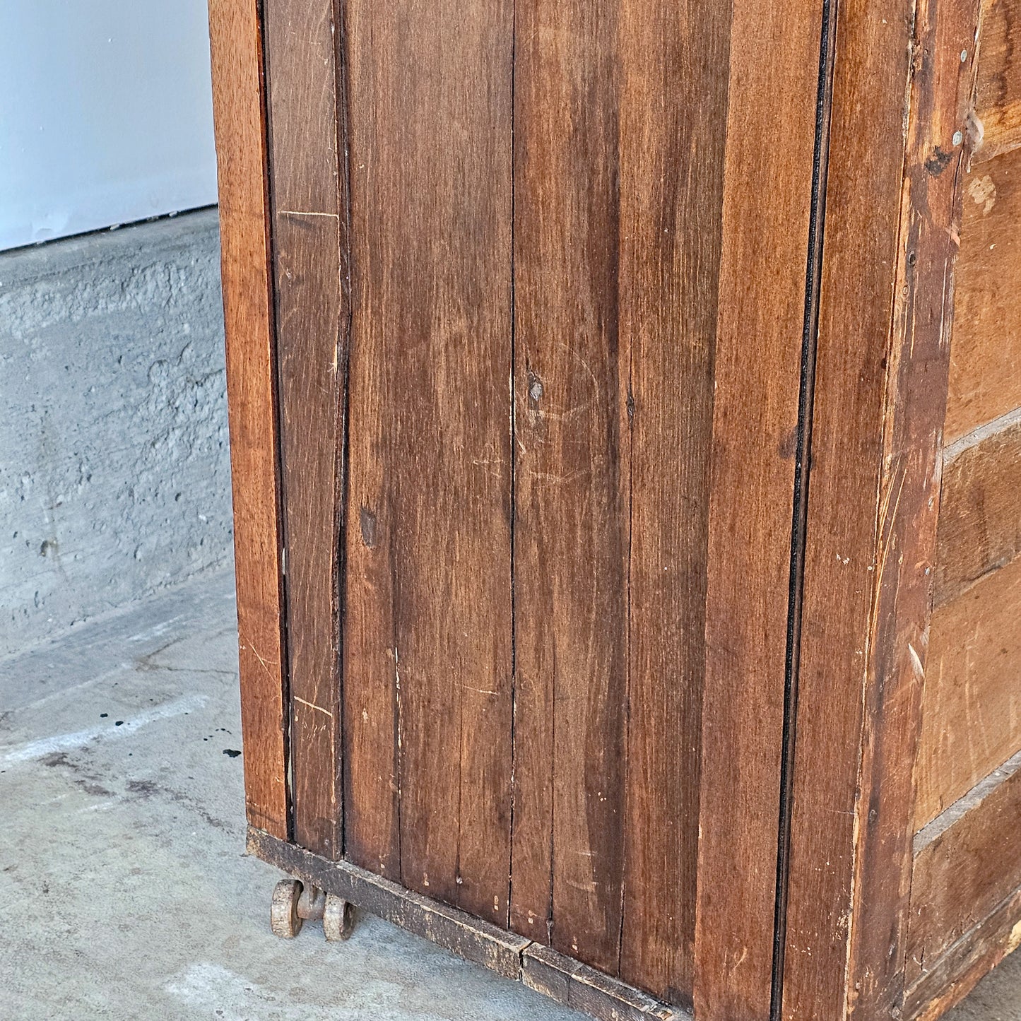 Antique Rolling Bookcase on Castor Wheels - Circa early 1900's
