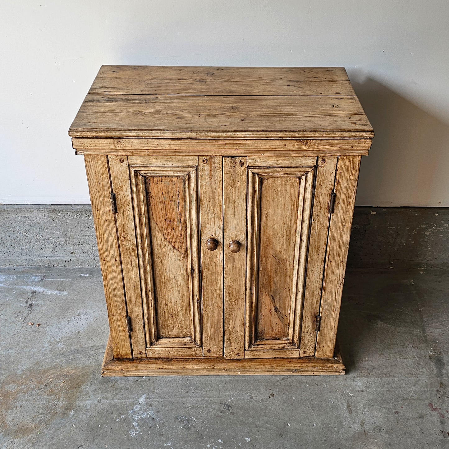 Small Antique pine cupboard