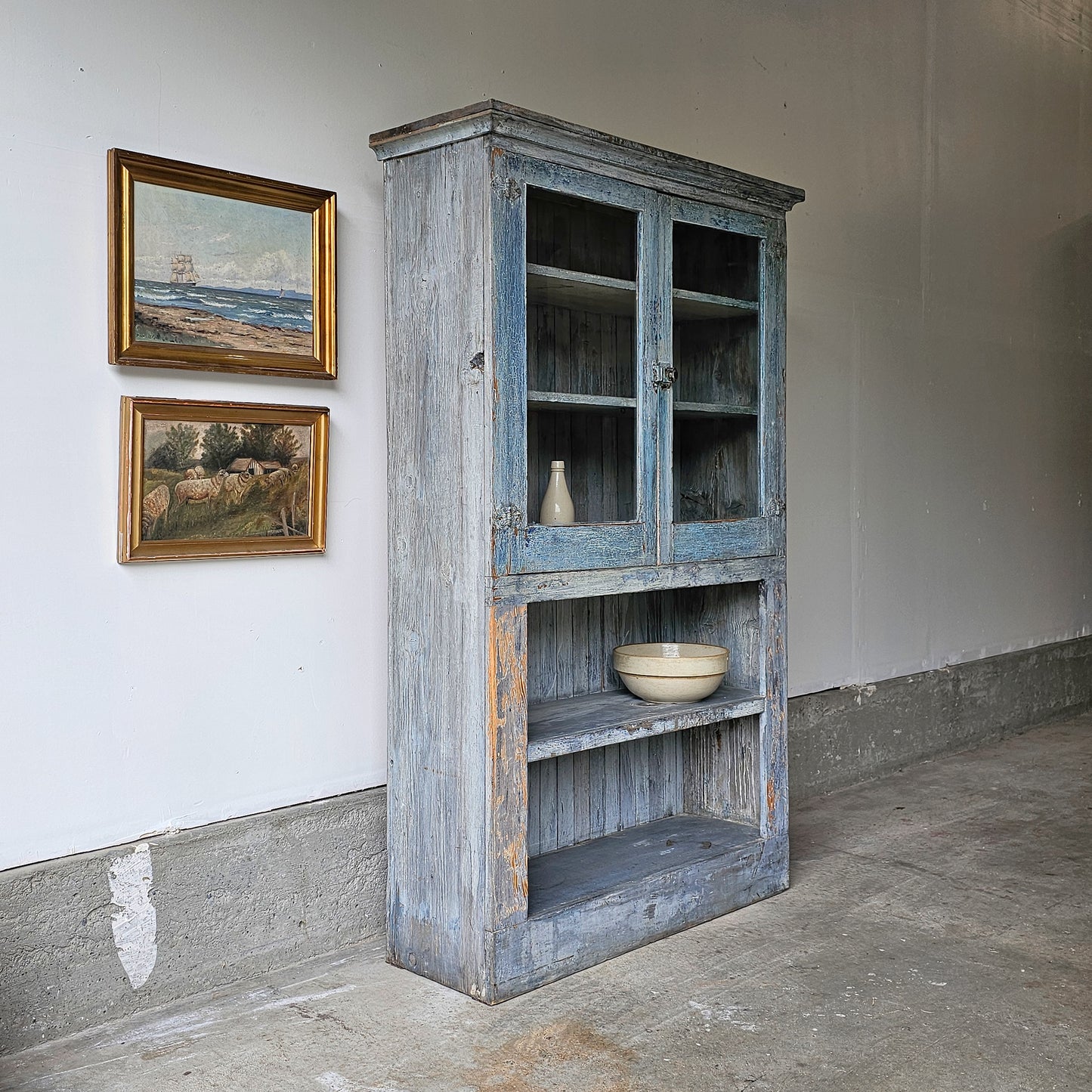 Antique chippy blue cabinet