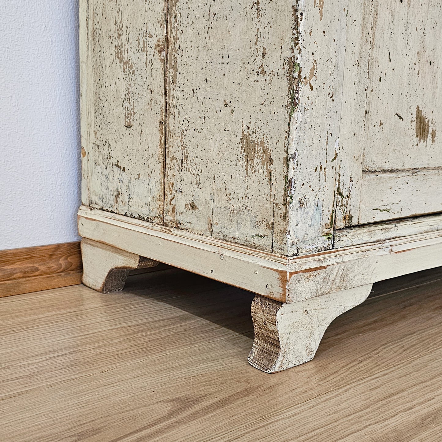 Antique French Hutch