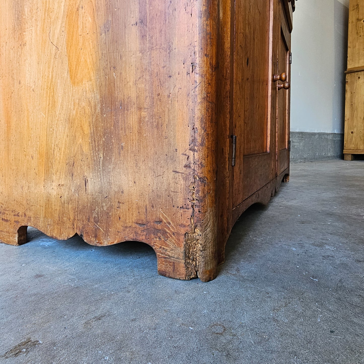 Antique American Pine Hutch with glass doors