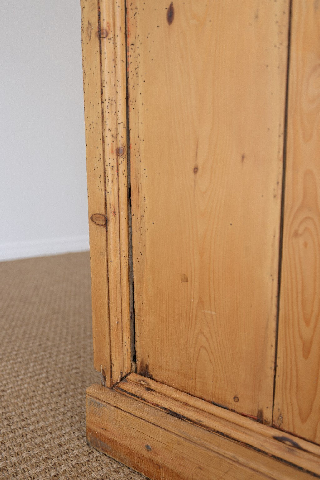 Antique English Pine Cupboard | c. Late 19th century