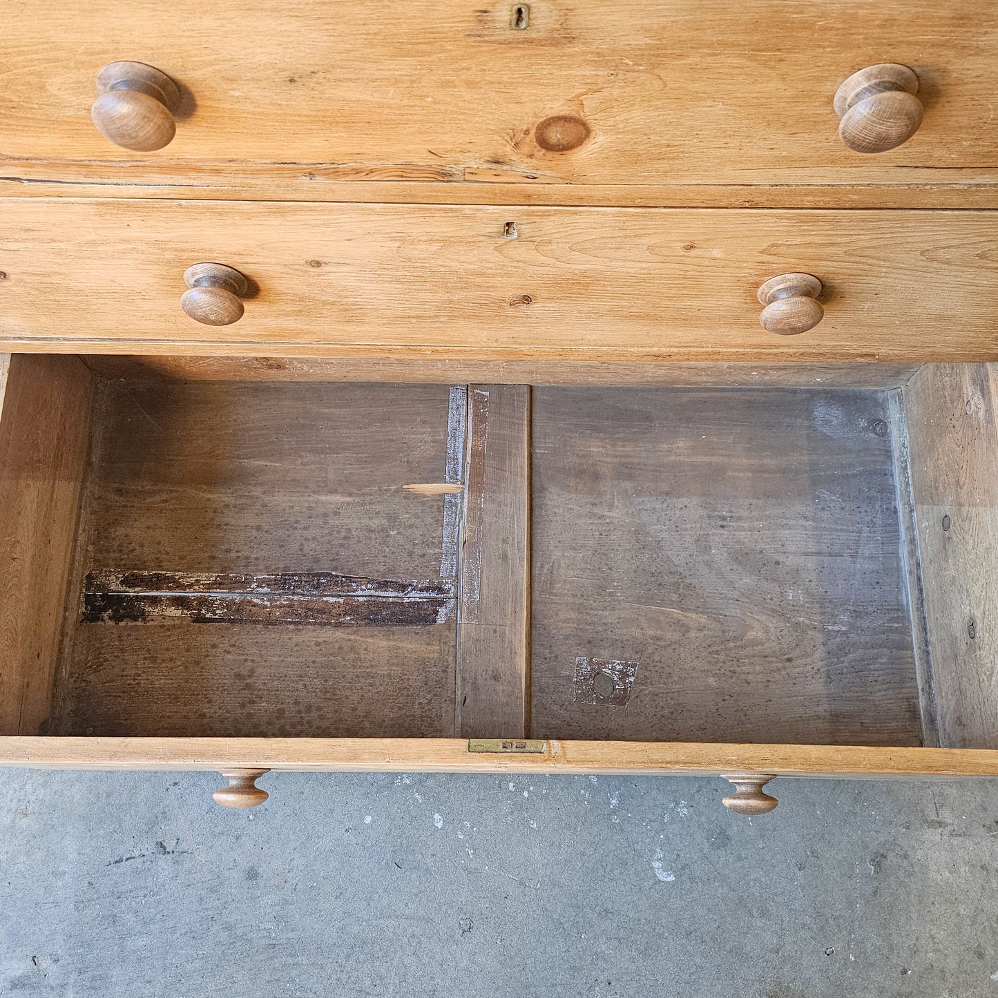 Antique English Pine Chest of Drawers (Dresser) - Circa 1880