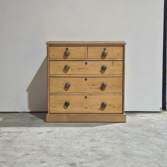 Antique English Pine Chest of Drawers (Dresser) - Circa 1880