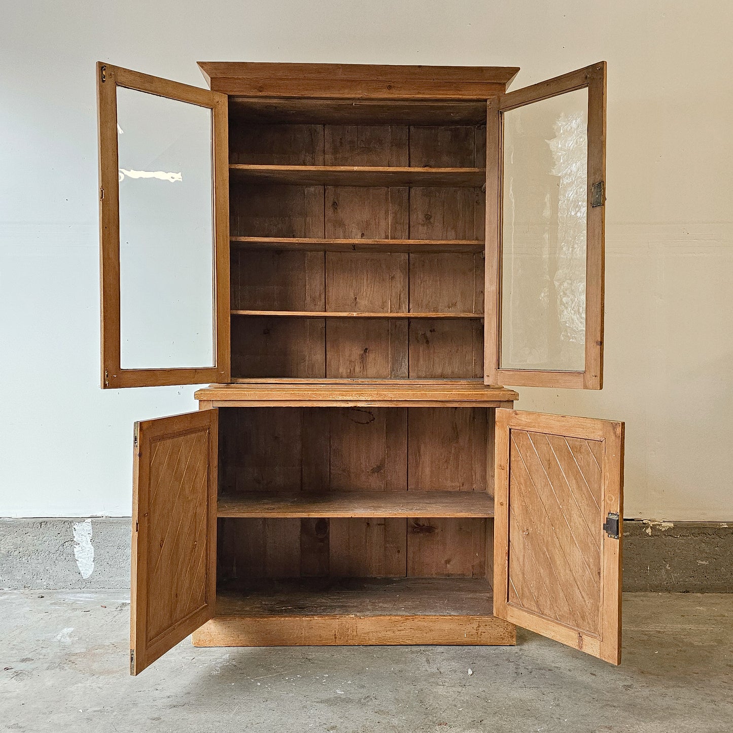 English Pine Hutch with wavy glass doors - Circa 1880