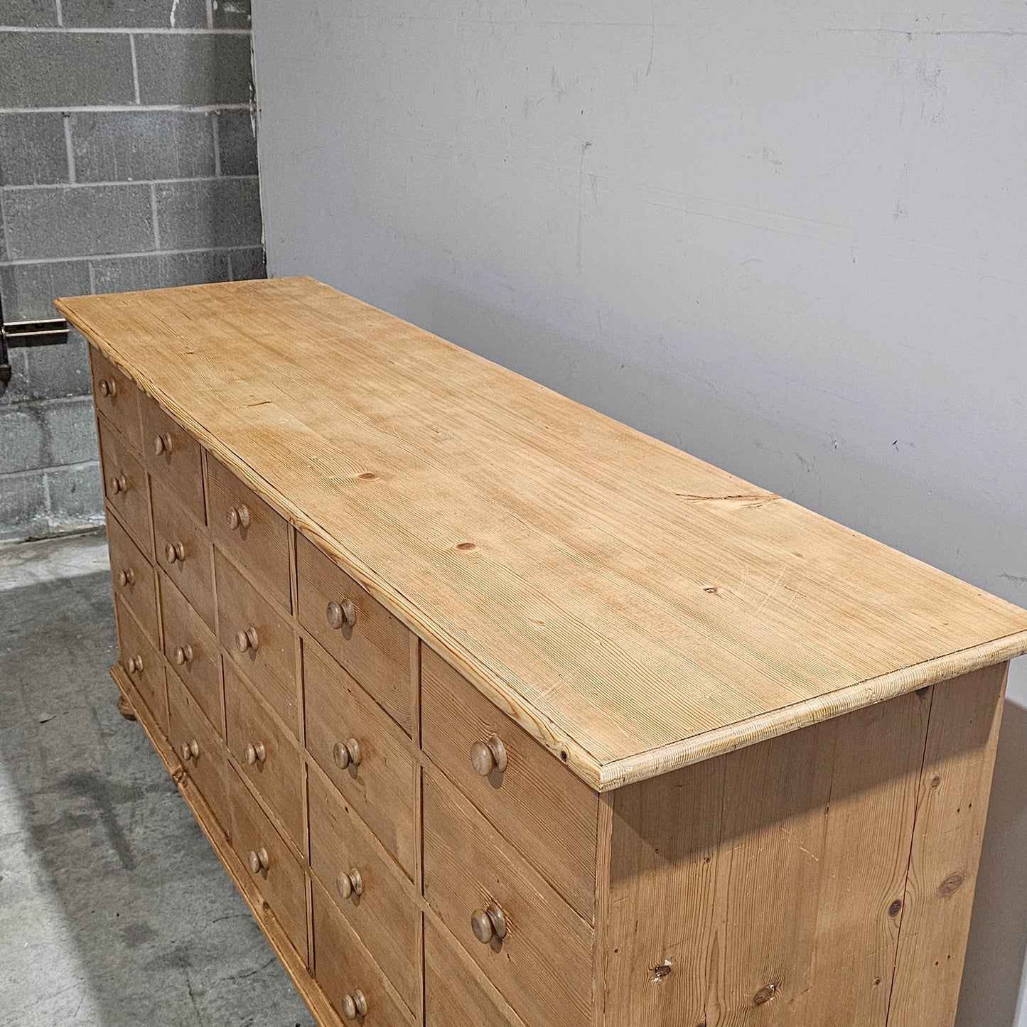 Vintage apothecary multi-drawer chest of drawers (dresser)