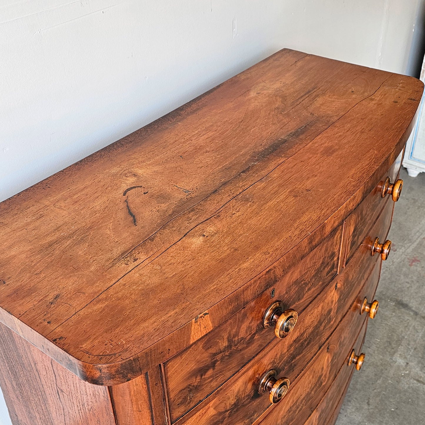 Antique Flame Mahogany Chest of Drawers - Circa 1840–1860
