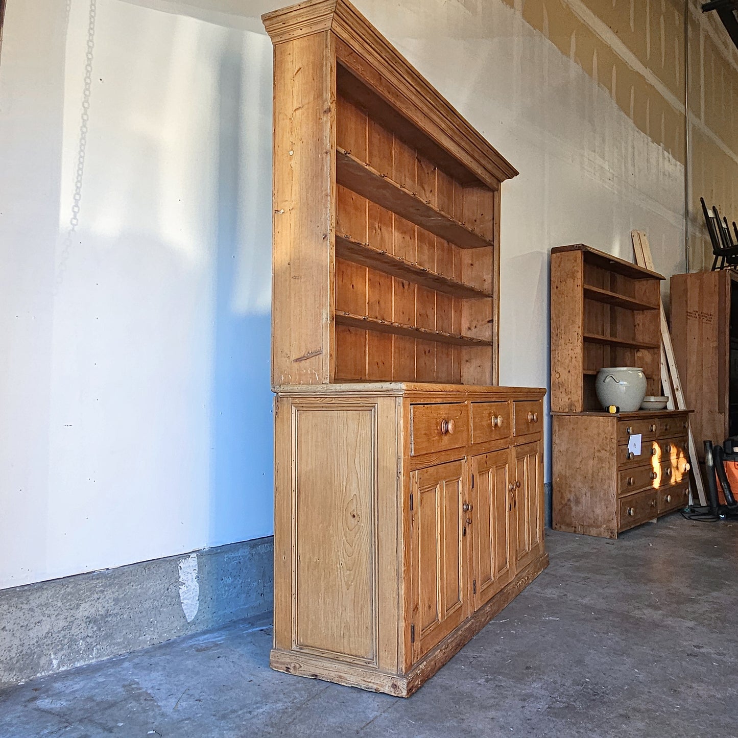 Antique English Pine Kitchen Dresser (Hutch) - Circa 1880