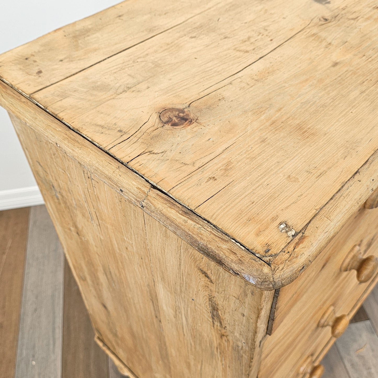 Antique English Pine Chest of Drawers (Dresser) - Circa 1880