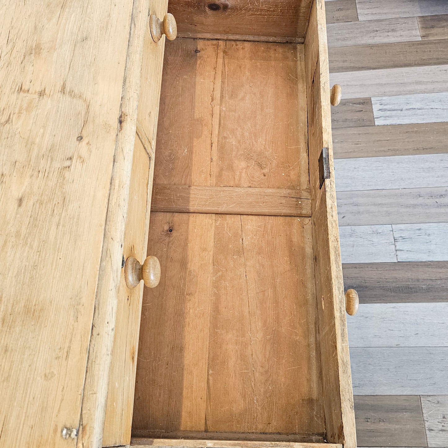 Antique English Pine Chest of Drawers (Dresser) - Circa 1880