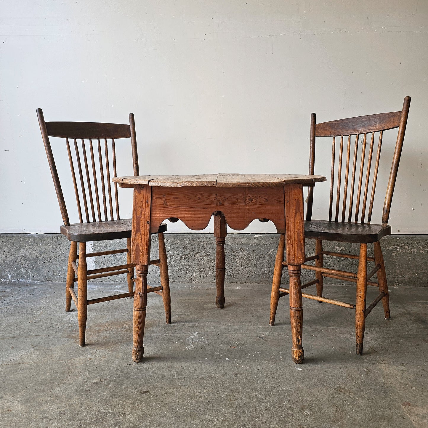 Antique pine cricket table with chairs