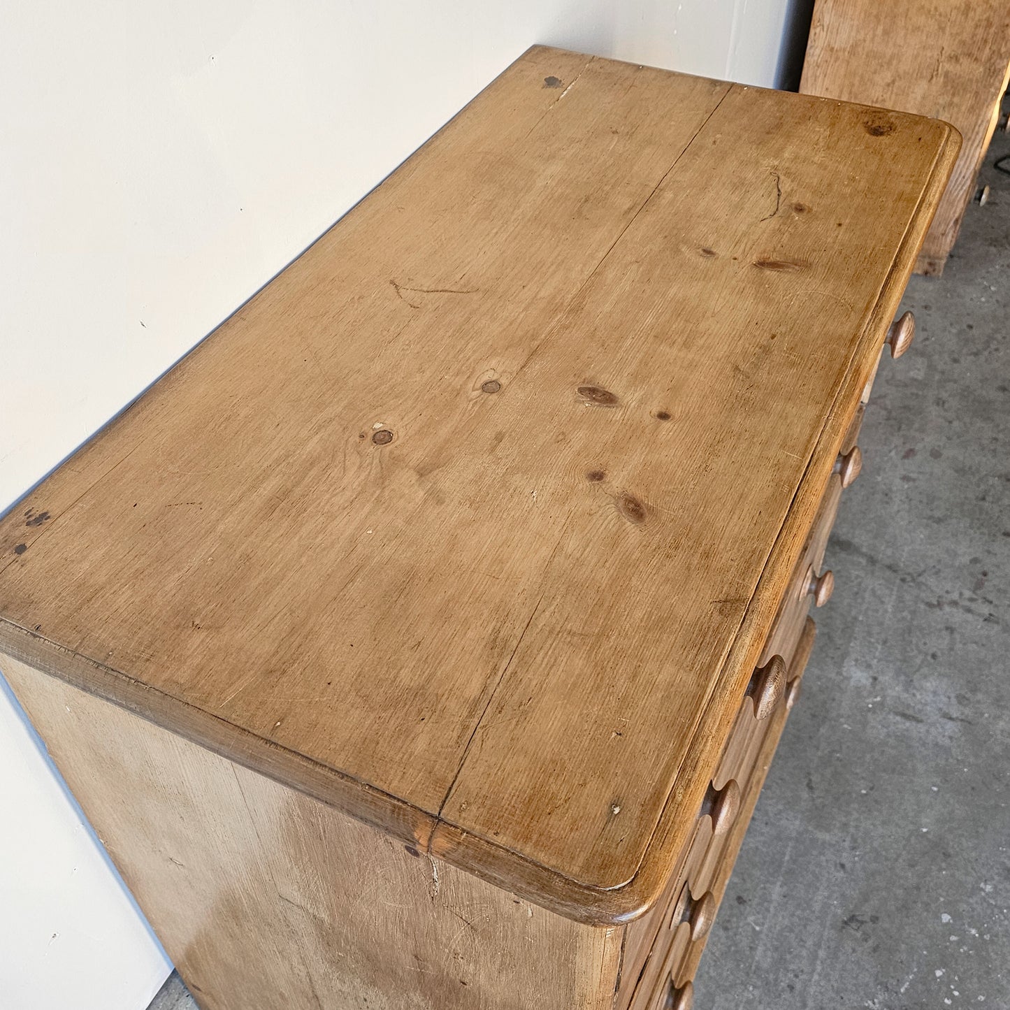 Antique English Pine Chest of Drawers (Dresser) - Circa 1880