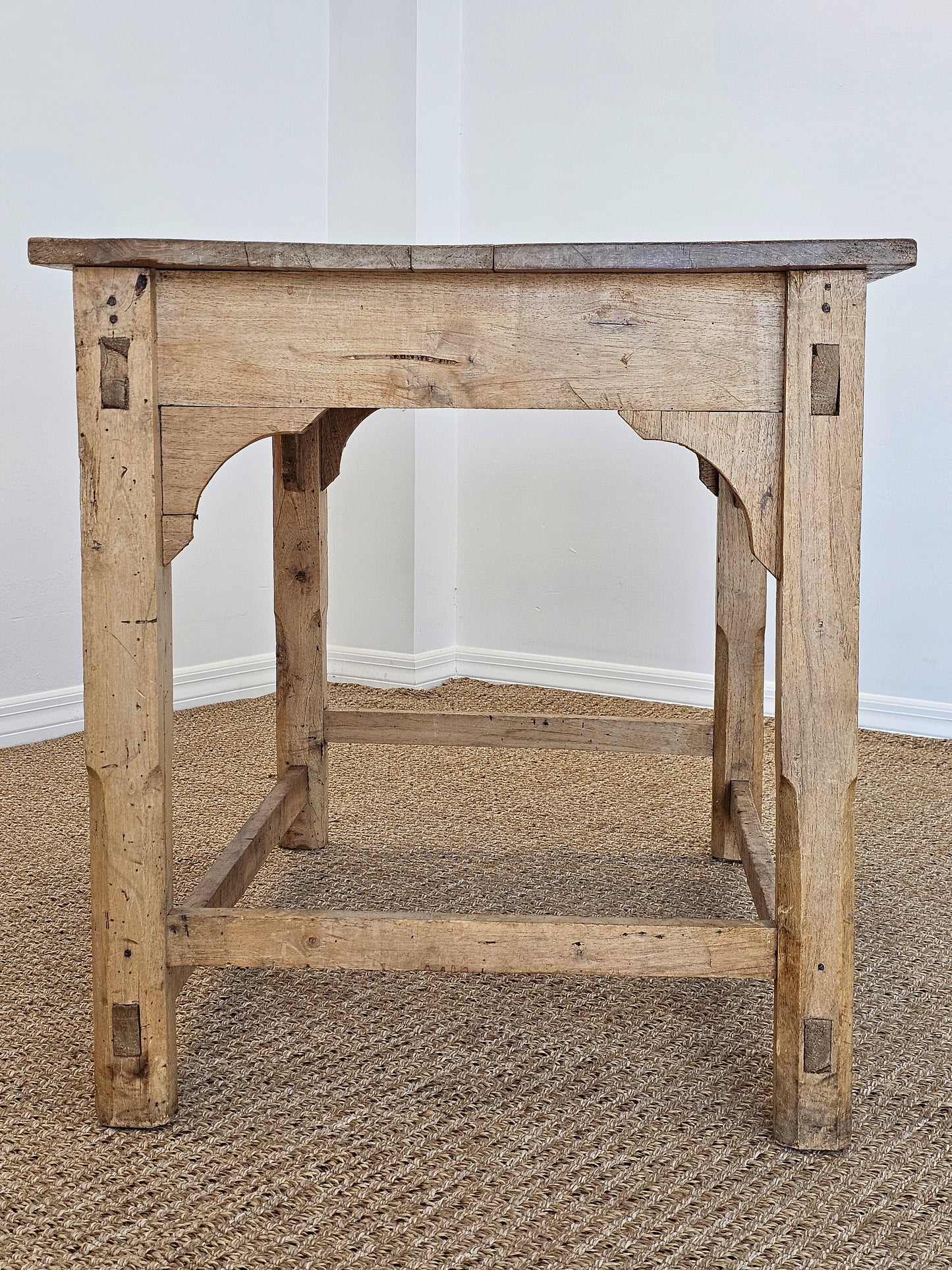 Antique pine table