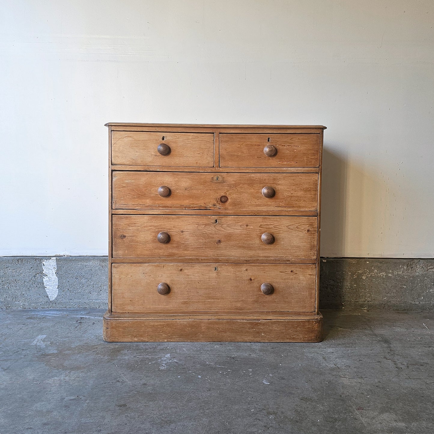 Antique English Pine Chest of Drawers (Dresser) - Circa 1880