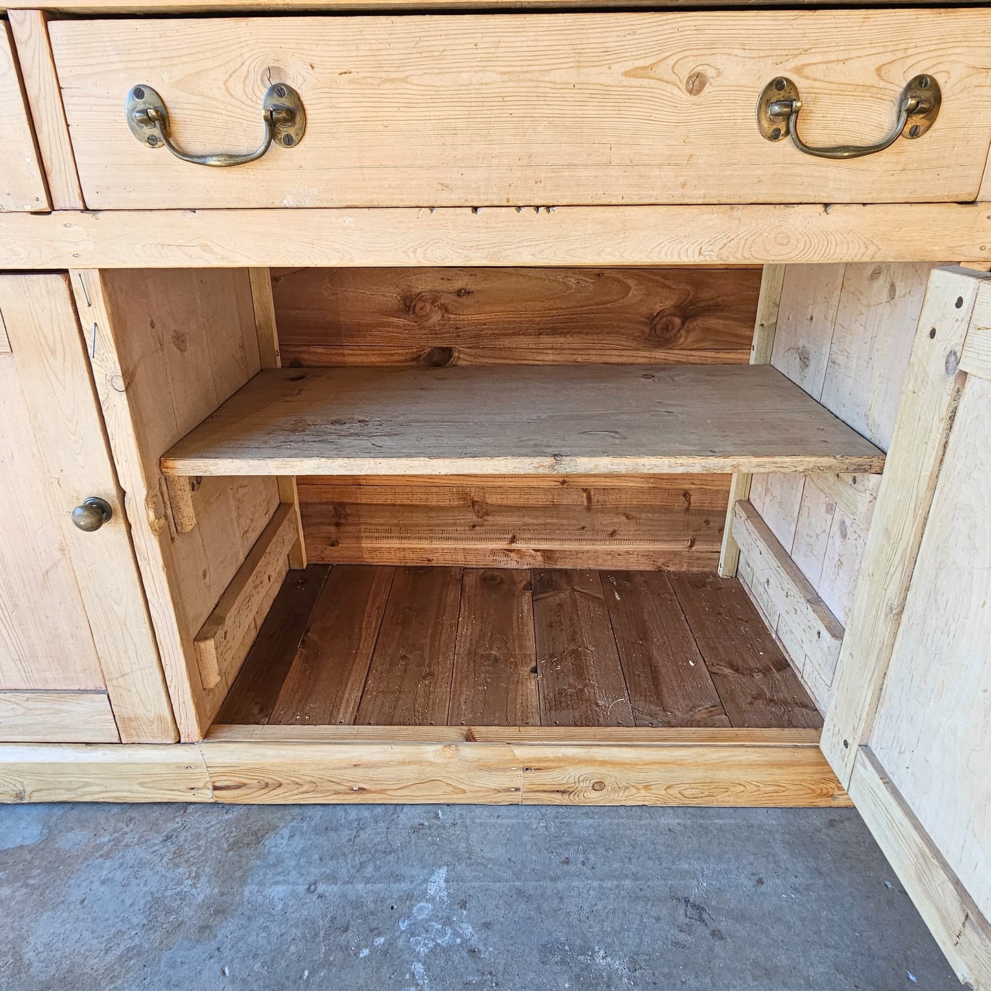 Antique English Pine Kitchen Dresser / Hutch - Circa 1850
