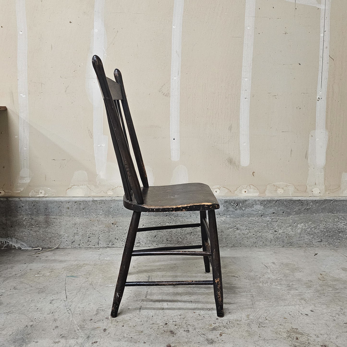 Set of 4 vintage farmhouse spindle-back chairs