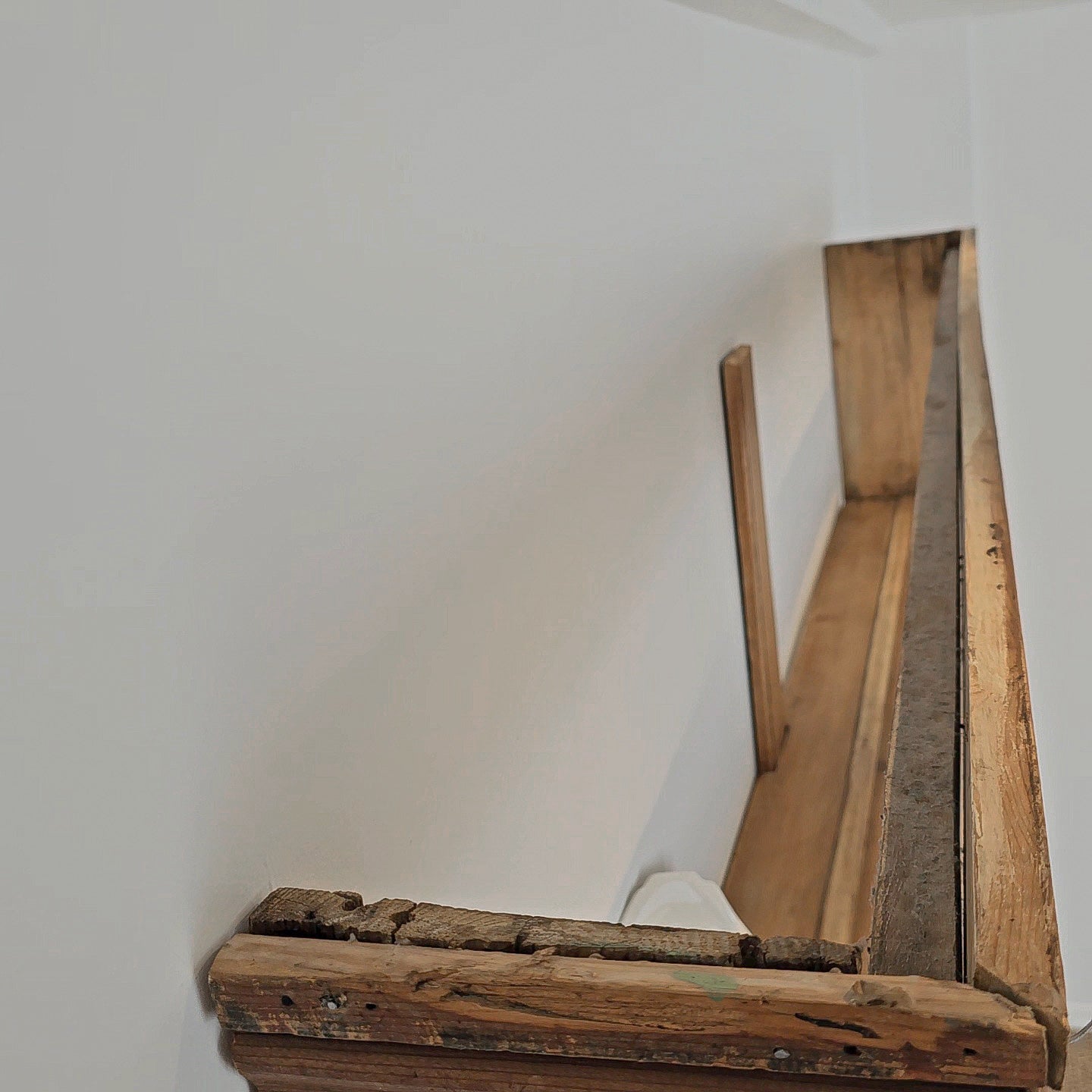 Antique English Pine Wall Plate Rack - Circa 1870