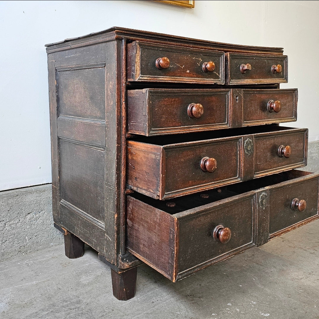 William & Mary Oak Chest of Drawers (Dresser) Late 17th – Early 18th Century