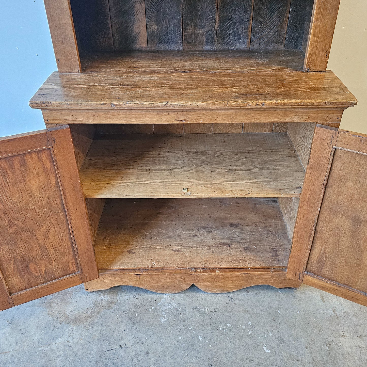 Antique Primitive Pine Step-Back Hutch - Circa 19th-century