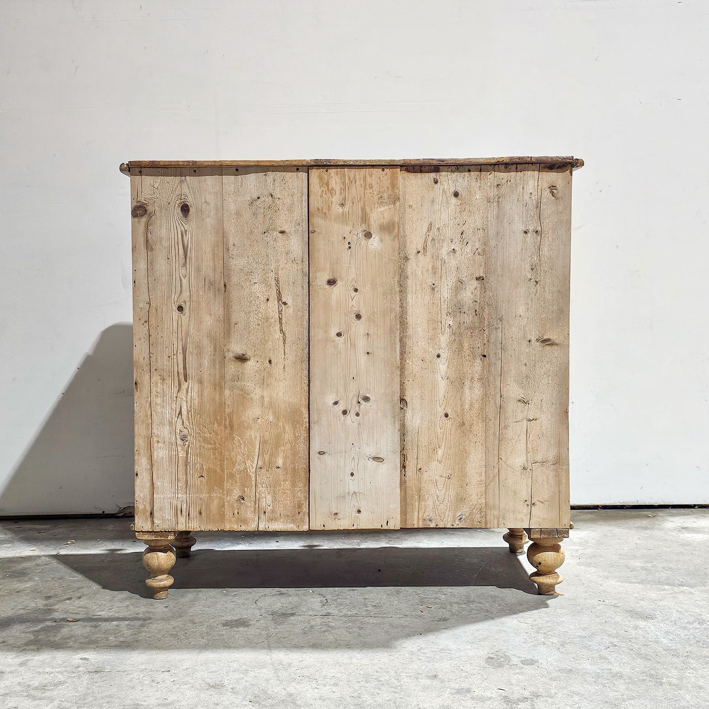Antique English Pine Chest of Drawers (Dresser) - Circa 1880